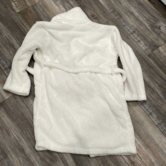Chakir Linen Plush Robe - Picture 9 of 9